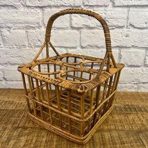 Vintage Rattan Wine Carrier